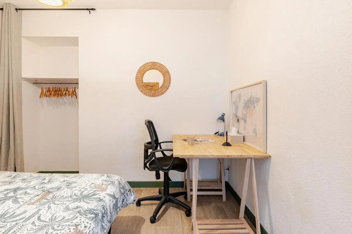 Cozy Apartment With Free Parking On Site Roanne