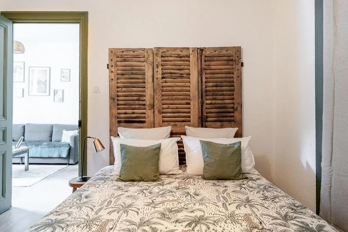 Cozy Apartment With Free Parking On Site Roanne